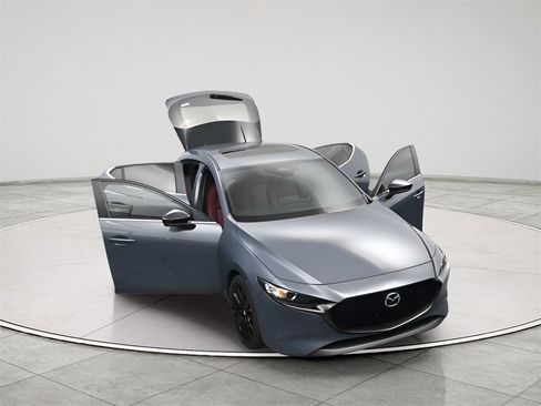 Certified 2025 MAZDA MAZDA3 Carbon image 28