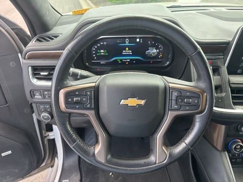 Used 2022 Chevrolet Tahoe High Country image 16
