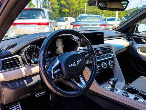 Used 2023 Genesis G70 3.3T w/ Sport Prestige Package RWD image 12