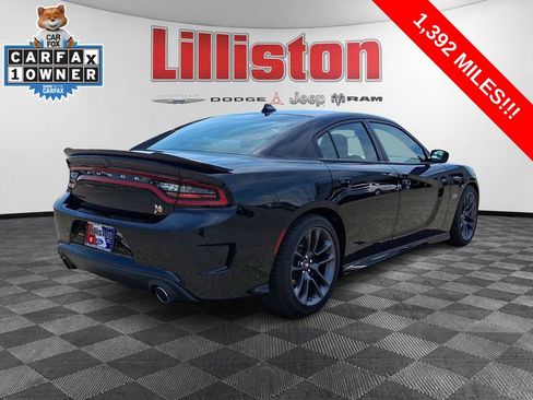 Used 2023 Dodge Charger Scat Pack w/ Harman/Kardon Audio Group RWD image 4