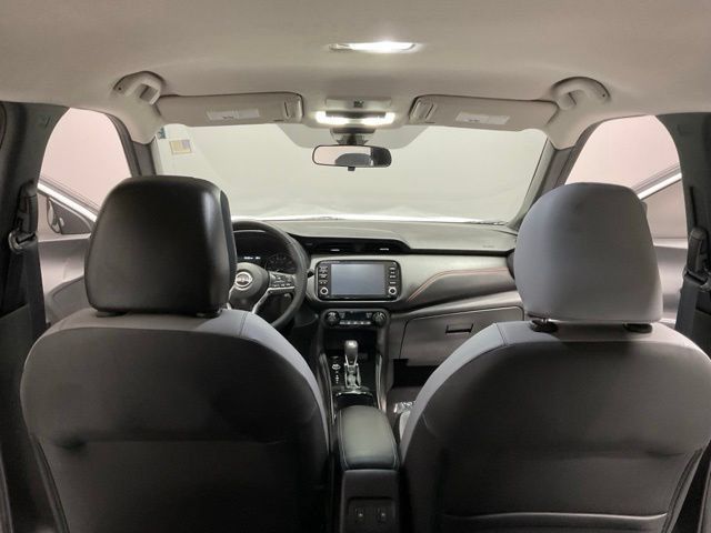 Used 2023 Nissan Kicks SR w/ SR Premium Package FWD image 30