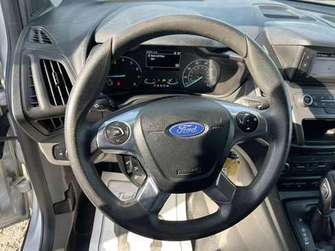 Used 2020 Ford Transit Connect XL image 4