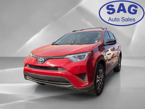 Used 2016 Toyota RAV4 LE FWD image 5