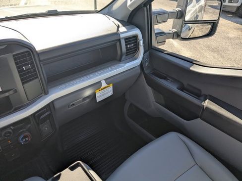 New 2026 Ford F250 XL w/ XL Off-Road Package image 18
