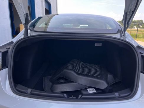 Used 2023 Tesla Model 3 Standard Range RWD image 29