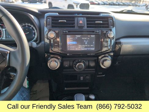 Used 2018 Toyota 4Runner TRD Off-Road Premium image 21