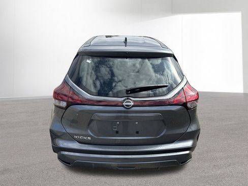 Certified 2024 Nissan Kicks S FWD image 32