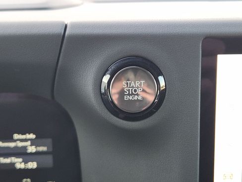 Used 2025 Lexus GX 550 w/ Accessory Package (2T) AWD/4WD image 18