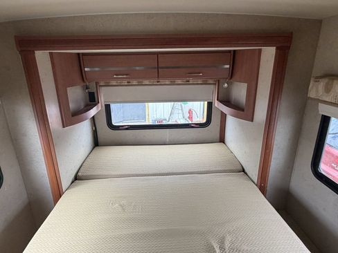 Used 2013 Mercedes-Benz Sprinter 3500 image 25