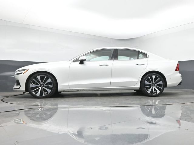 Used 2023 Volvo S60 B5 Ultimate w/ Climate Package FWD image 39