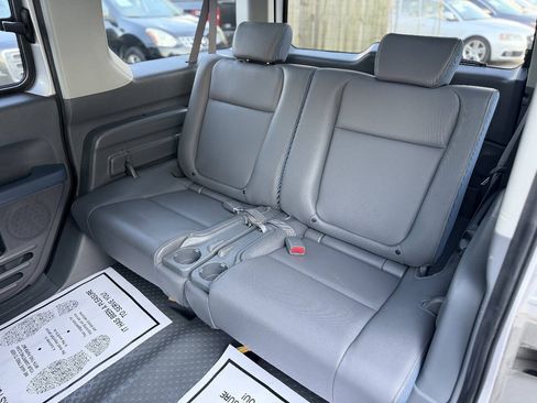 Used 2004 Honda Element LX image 17