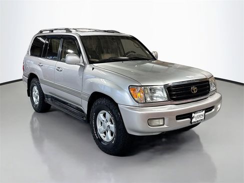 Used 1999 Toyota Land Cruiser image 3