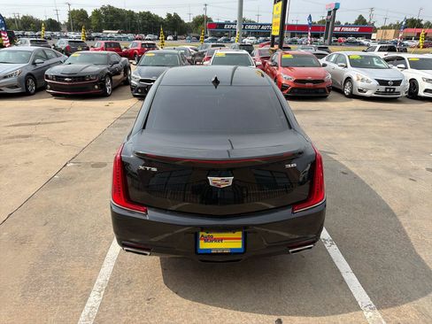 Used 2018 Cadillac XTS Luxury FWD image 6