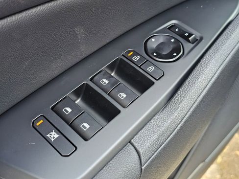 New 2026 Kia Sportage X-Line AWD/4WD image 31