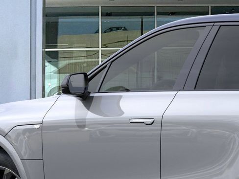 New 2026 Cadillac Lyriq V image 13