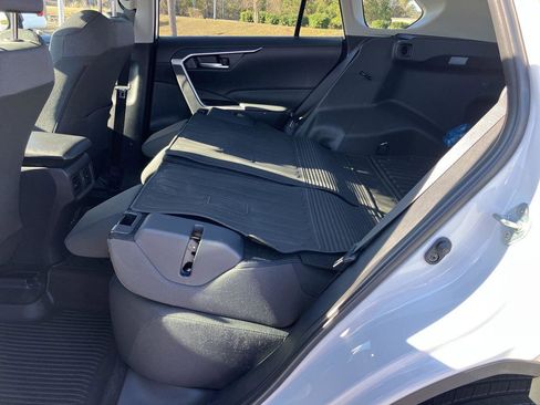 Certified 2024 Toyota RAV4 XLE image 24