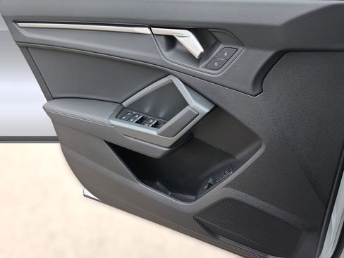 Used 2025 Audi Q3 2.0T Premium w/ Convenience Package image 20