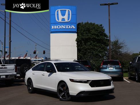 Certified 2023 Honda Accord Sport image 1