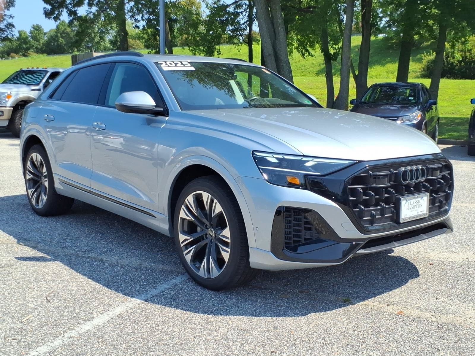 Certified 2025 Audi Q8 Premium Plus w/ Premium Plus Package AWD/4WD image 5