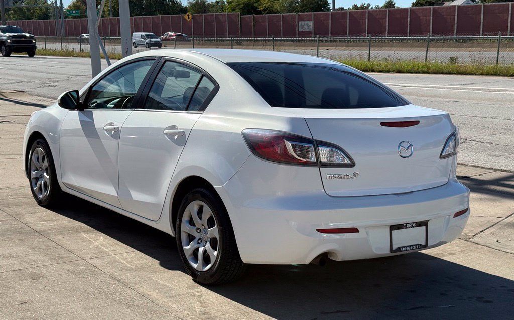 Used 2012 MAZDA MAZDA3 i Sport FWD image 10