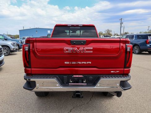 New 2026 GMC Sierra 3500 SLT image 4