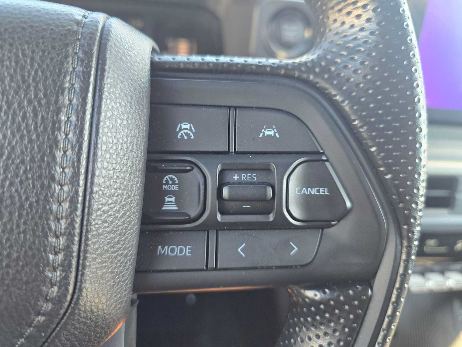 Used 2026 Toyota Tacoma SR w/ SR Upgrade Package AWD/4WD image 26