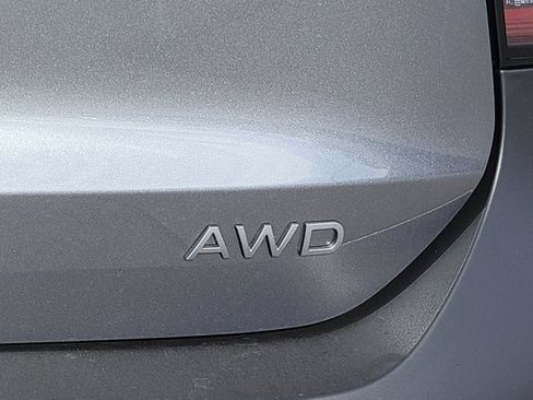 New 2026 Nissan Kicks SV image 11