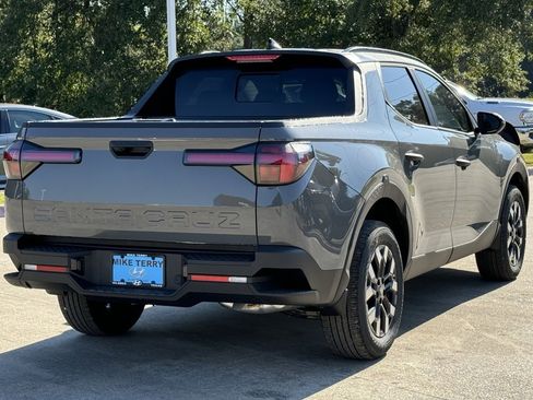 Used 2025 Hyundai Santa Cruz SEL image 13