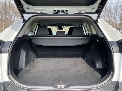 Used 2025 Toyota RAV4 XLE w/ Convenience Package image 13