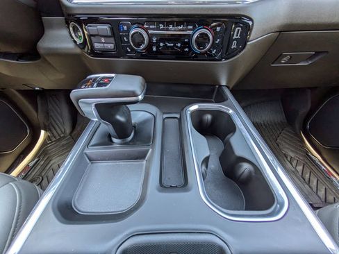 Used 2023 Chevrolet Silverado 1500 LTZ AWD/4WD image 19