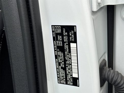 Certified 2023 Volvo C40 P8 Recharge Ultimate image 27