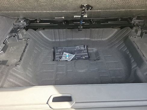 Used 2023 BMW X5 sDrive40i w/ Premium Package image 18