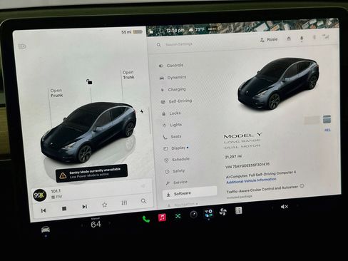 Used 2025 Tesla Model Y Long Range AWD/4WD image 17