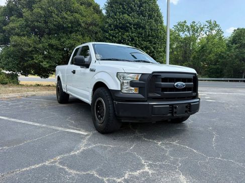 Used 2017 Ford F150 XL w/ Equipment Group 101A Mid RWD image 2