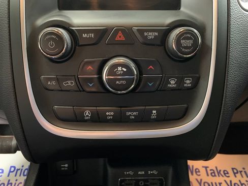 Used 2019 Dodge Durango SXT w/ 3rd Row Seating Group AWD/4WD image 28