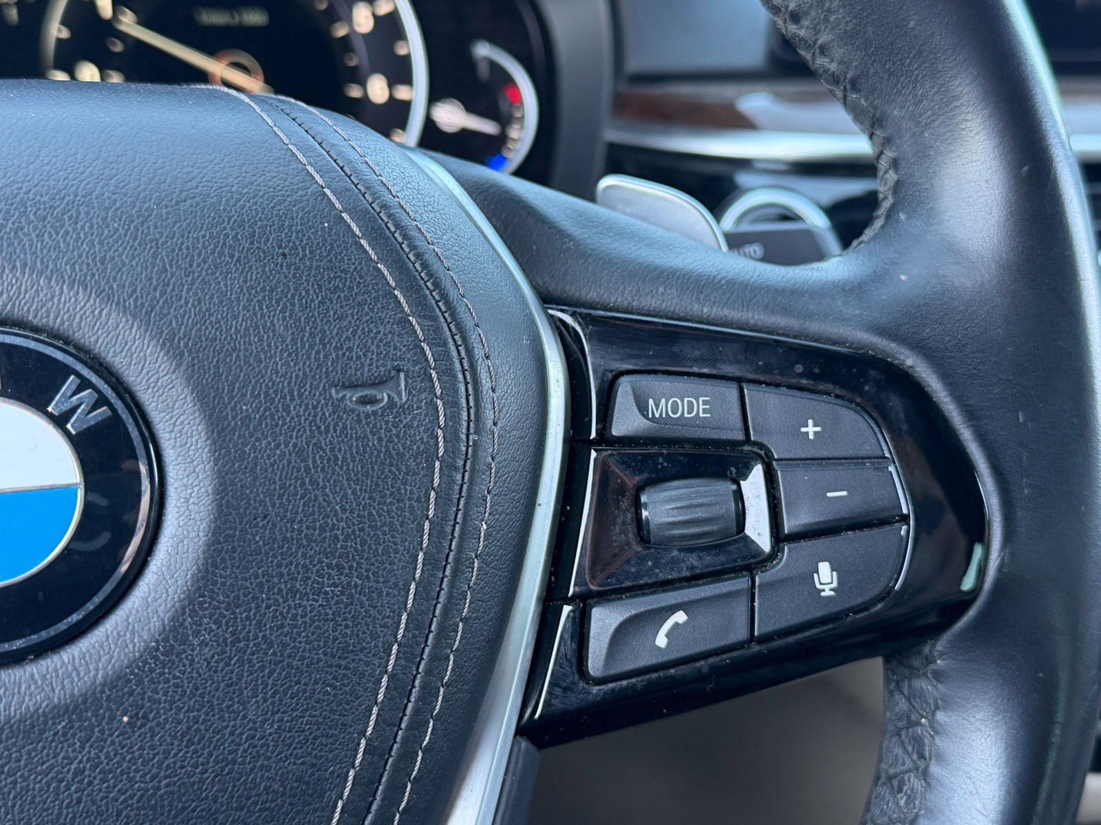 Used 2018 BMW 530i w/ Premium Package RWD image 19