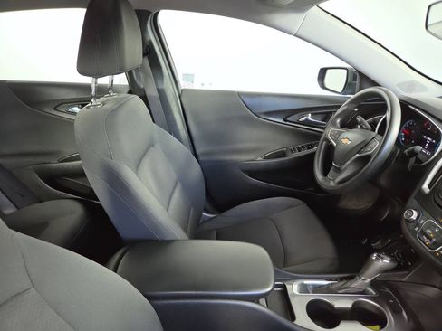 Used 2020 Chevrolet Malibu LS FWD image 30