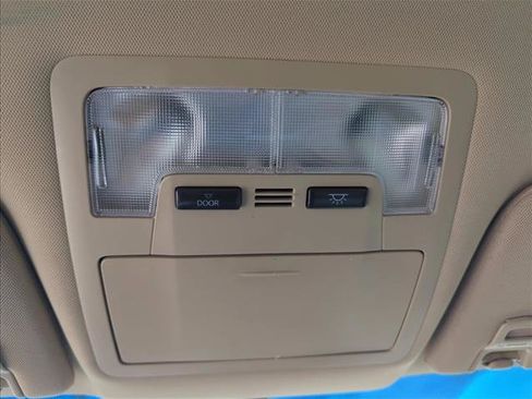Used 2015 Toyota Avalon XLE FWD image 24