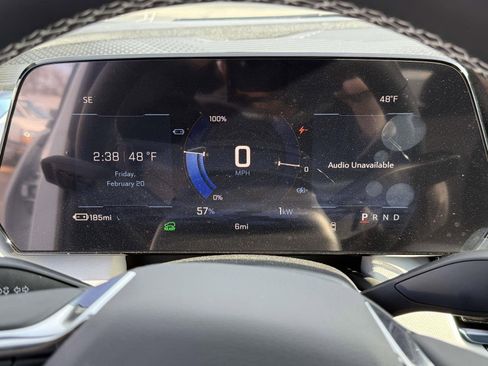 New 2026 Chevrolet Equinox EV LT image 24