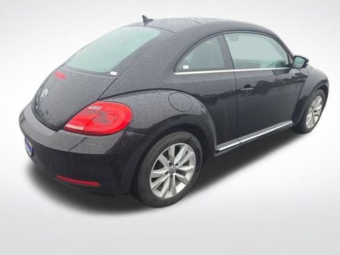 Used 2014 Volkswagen Beetle TDI image 7