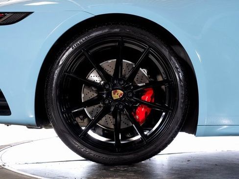 Used 2024 Porsche 911 Carrera 4S image 12