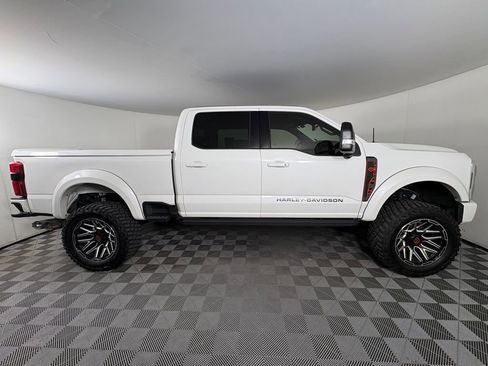 Used 2024 Ford F250 Lariat w/ Lariat Ultimate Package image 8