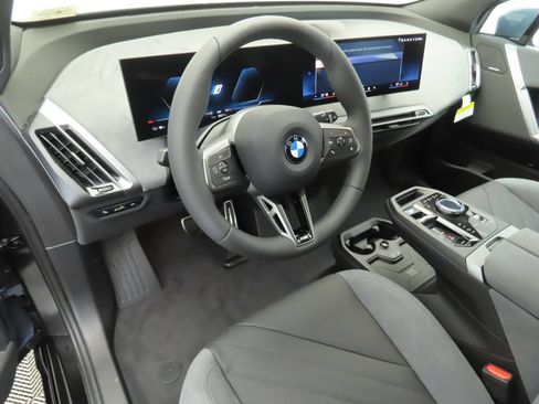 Used 2026 BMW iX xDrive45 w/ M Sport Package AWD/4WD image 10