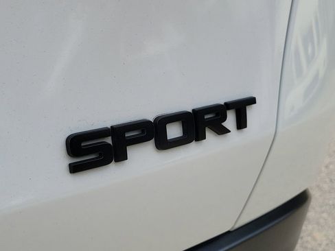 Used 2025 Honda HR-V Sport image 13