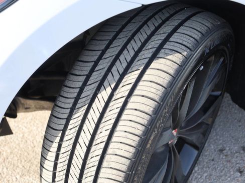 Used 2021 Jaguar F-PACE R-Dynamic S image 25