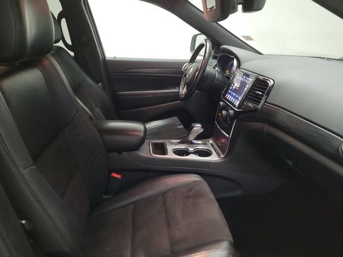 Used 2020 Jeep Grand Cherokee Altitude AWD/4WD image 21