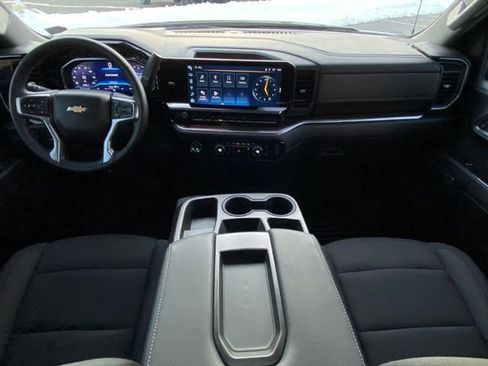 Used 2023 Chevrolet Silverado 1500 LT image 25