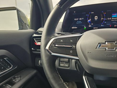 Used 2026 Chevrolet Silverado EV Trail Boss AWD/4WD image 36