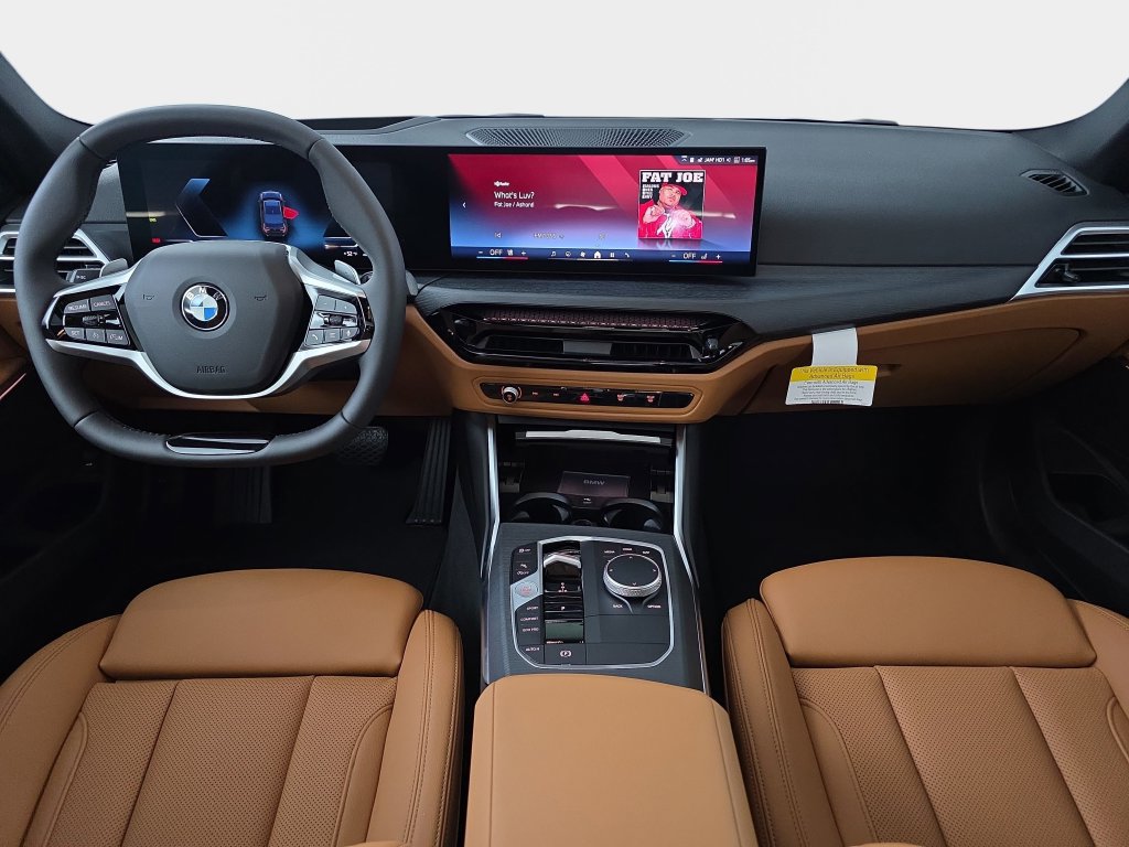 Used 2026 BMW 330i xDrive Sedan w/ Premium Package AWD/4WD image 9