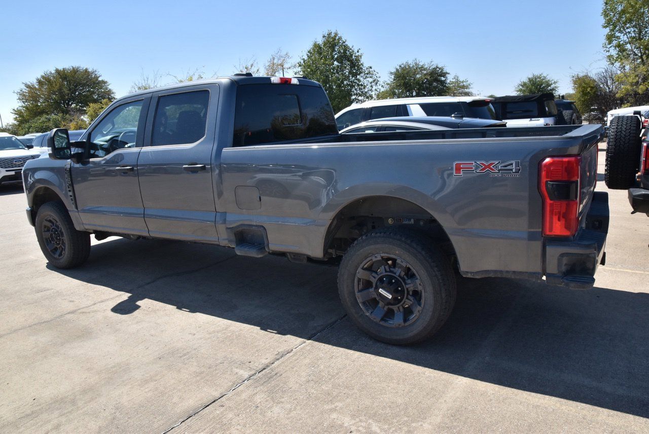 Used 2026 Ford F250 XL w/ STX Appearance Package AWD/4WD image 9